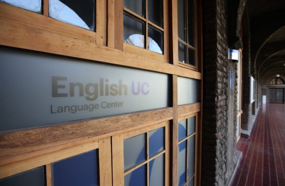 ¡Aprende inglés con English UC!